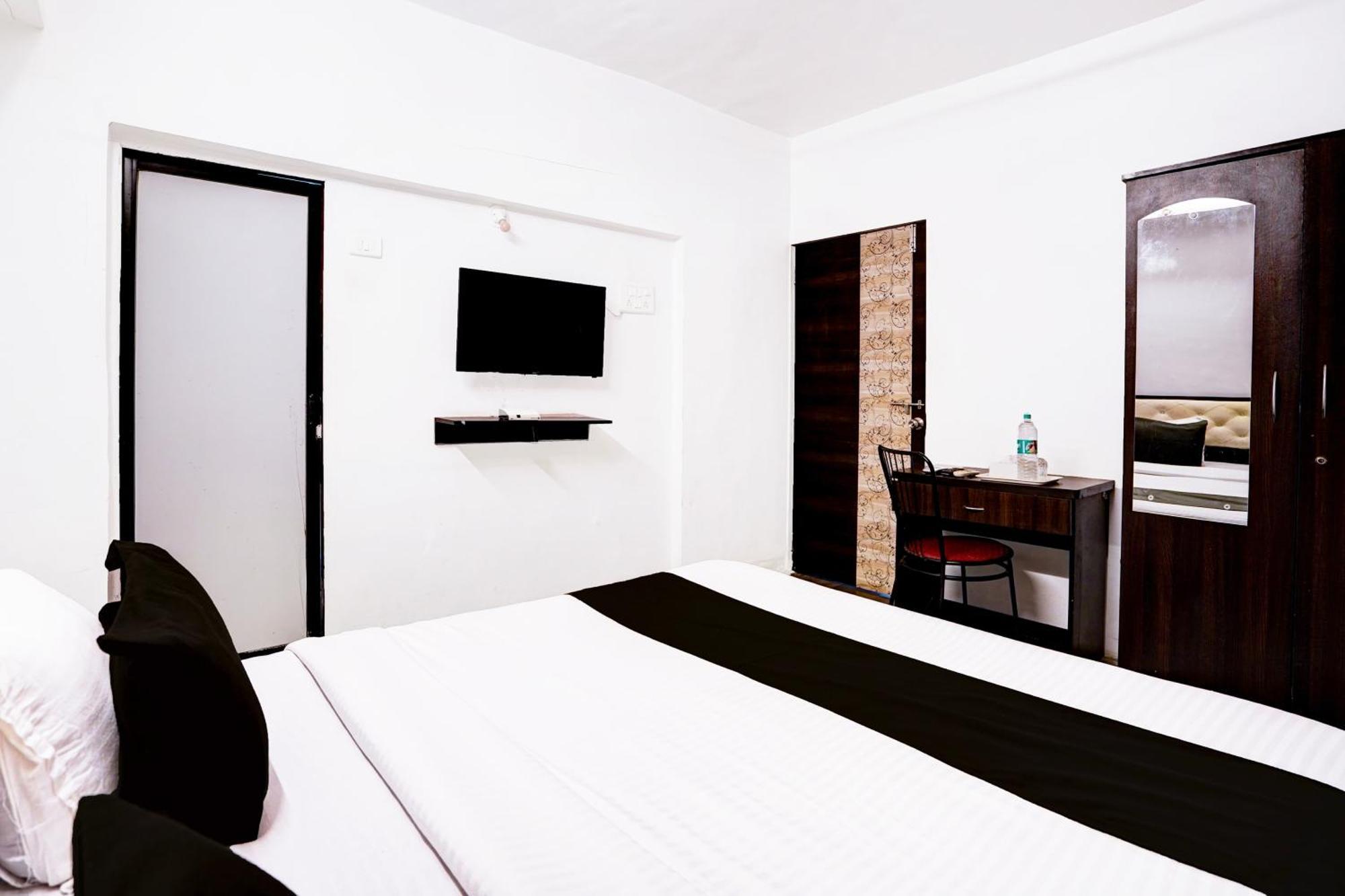 נאווי מומבאי Super Hotel O Deluxe United Corporate Home מראה חיצוני תמונה